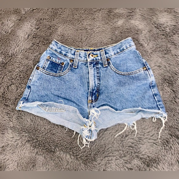 CRUEL GIRL HIGH-WAIST DENIM SHORTS // SIZE 0🩵 - Picture 3 of 4